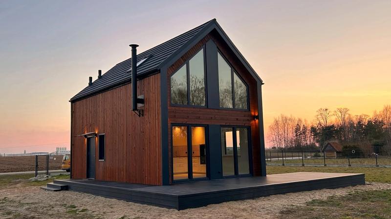 Dom bez pozwolenia – kluczowe informacje, które powinieneś znać