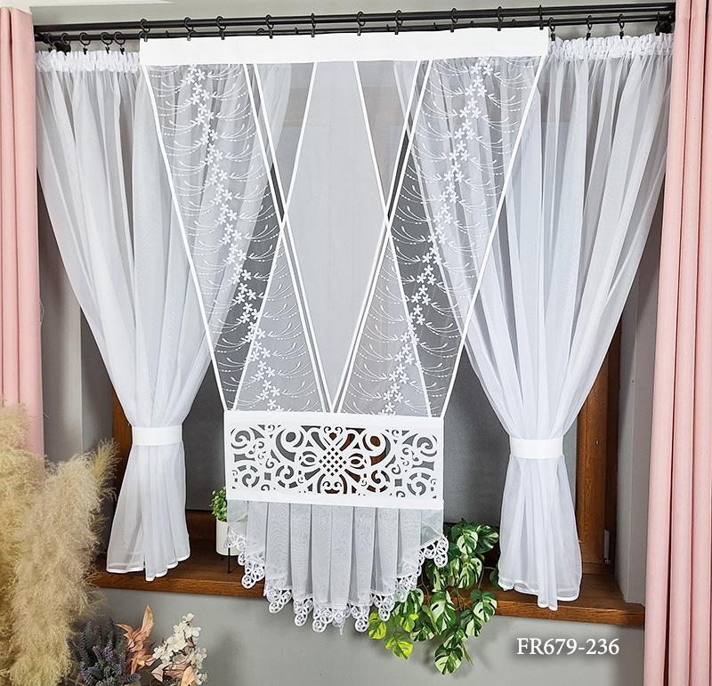 Jak skutecznie prać firanki? Praktyczne rady, które warto znać