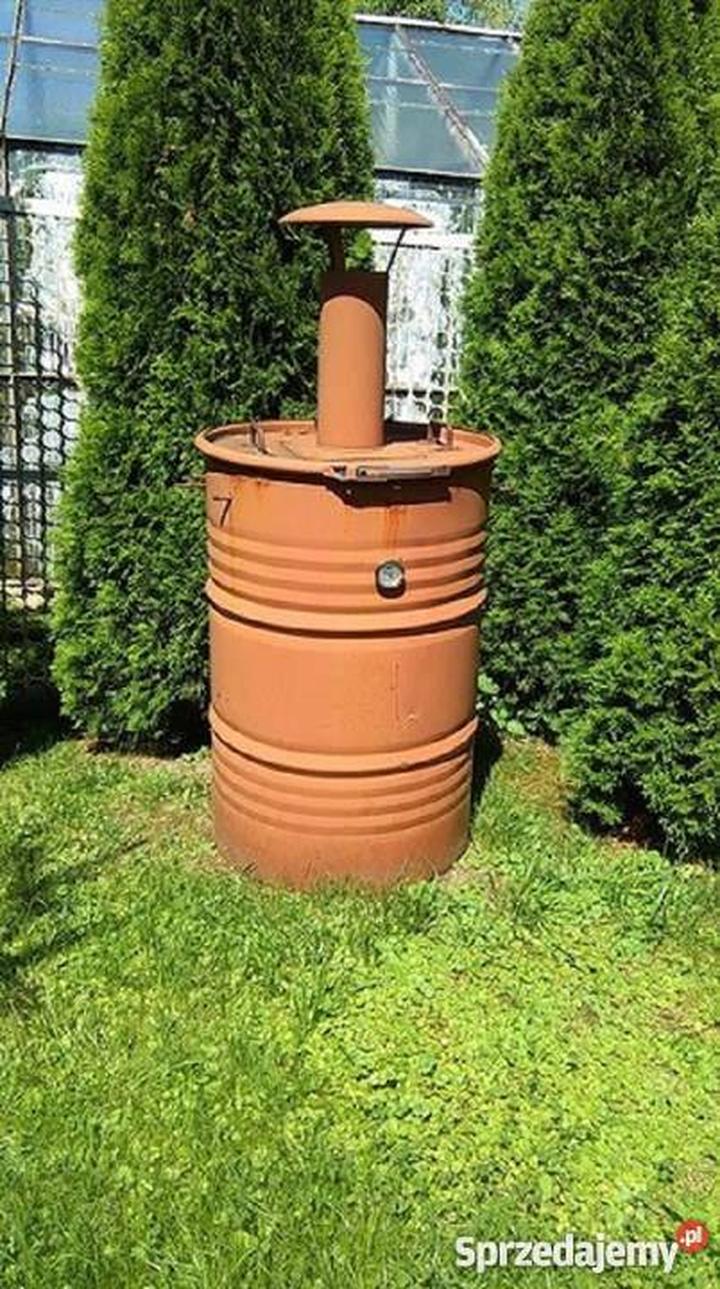 Budowa wędzarni z beczki
