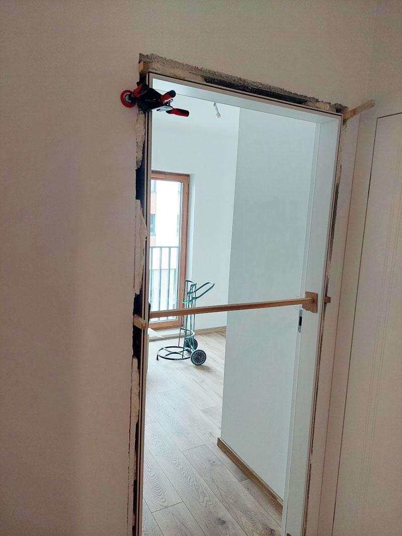 Narzędzia do montażu drzwi