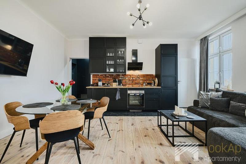 Który styl mebli biurowych zdominuje 2025 rok: rustykalne skandynawskie czy boho?