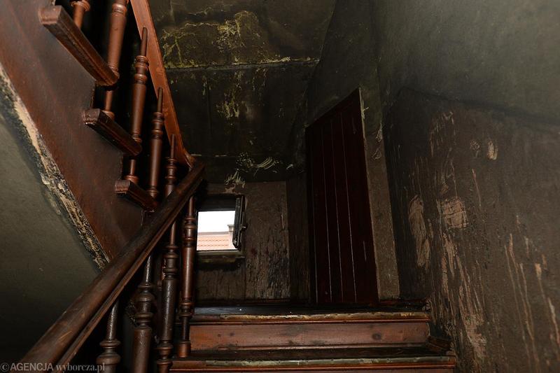 Skuteczne sposoby na pozbycie się nieprzyjemnego zapachu chińskiego plastiku