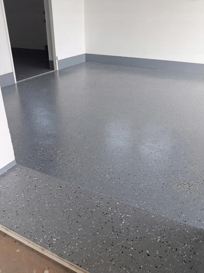 Malowanie ścian w garażu